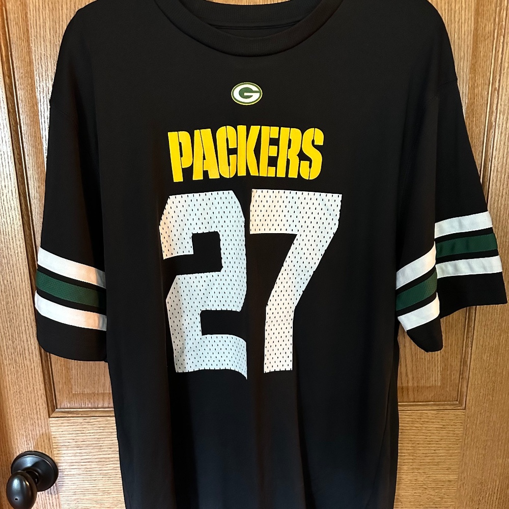 NFL Green Bay Packers Black/Green/Gold Jersey.   Lacy-27.  Size L.